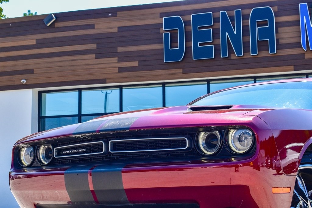 Used 2020 Dodge Challenger SXT Coupe