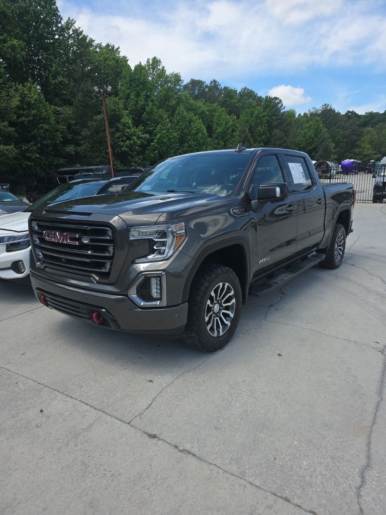 2019 GMC Sierra 4WD Crew Cab Short Box AT4's photo