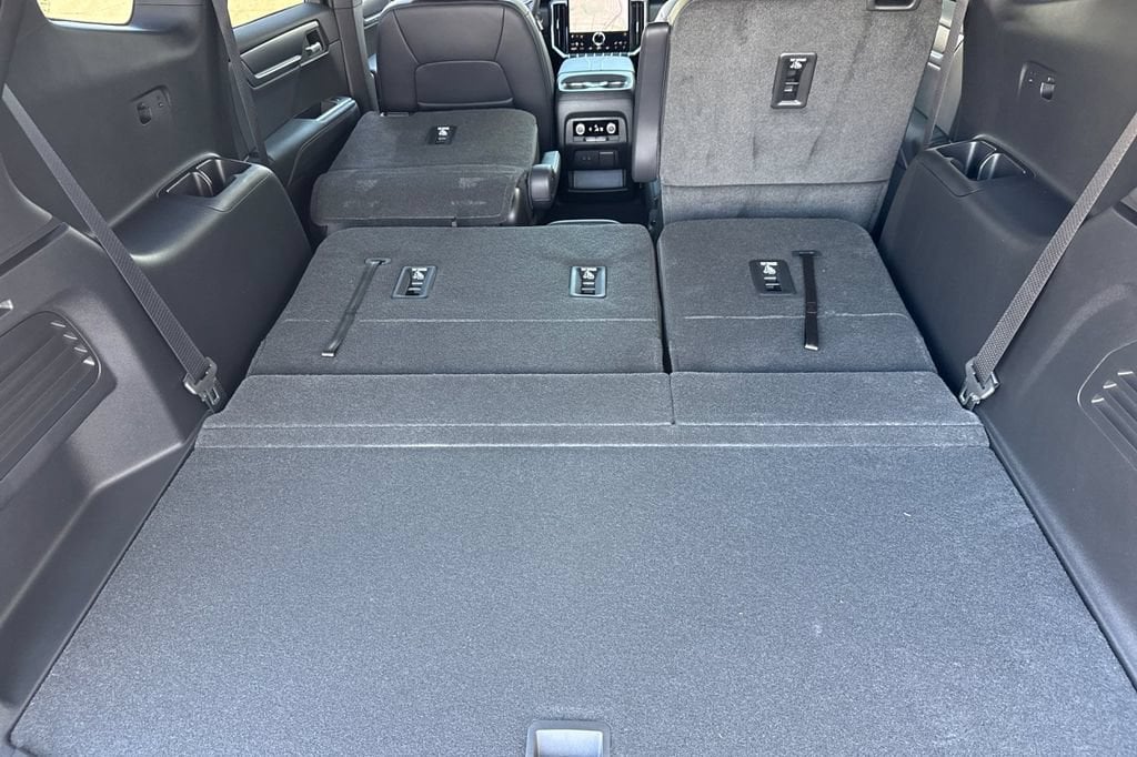 2027 GMC Acadia Elevation - Photo 17