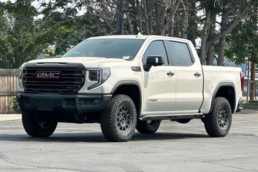 2026 GMC Sierra 1500 AT4X - Photo 11