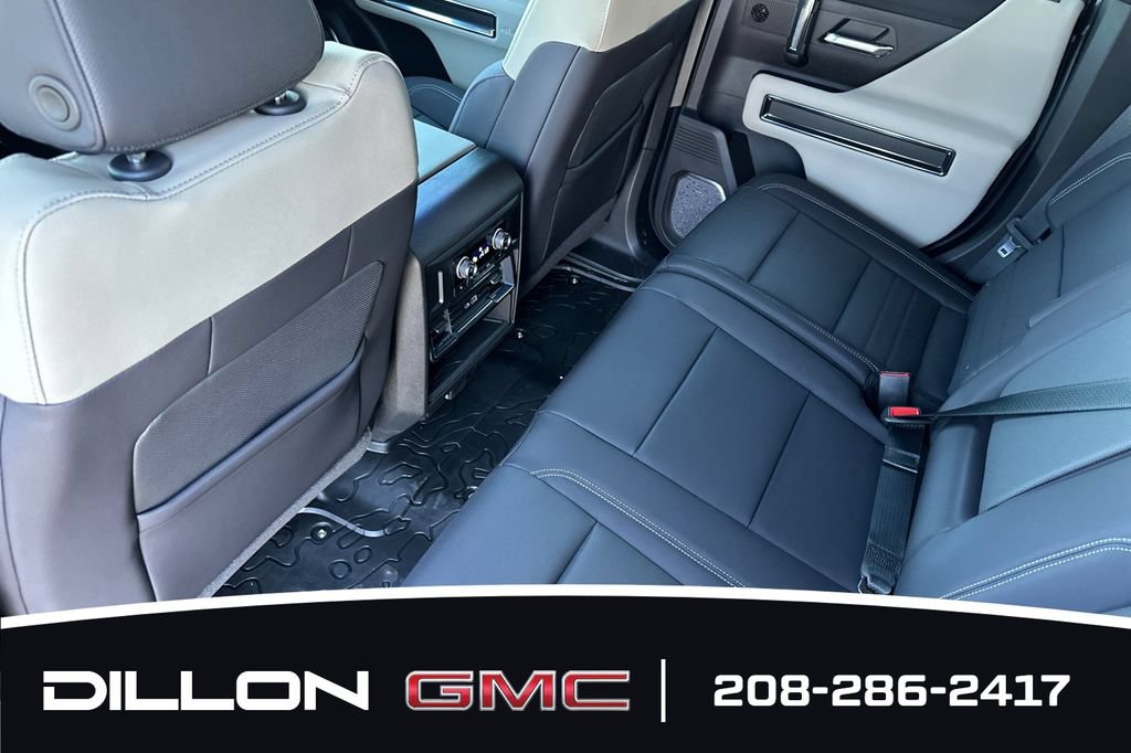 2026 GMC HUMMER EV 2X - Photo 11