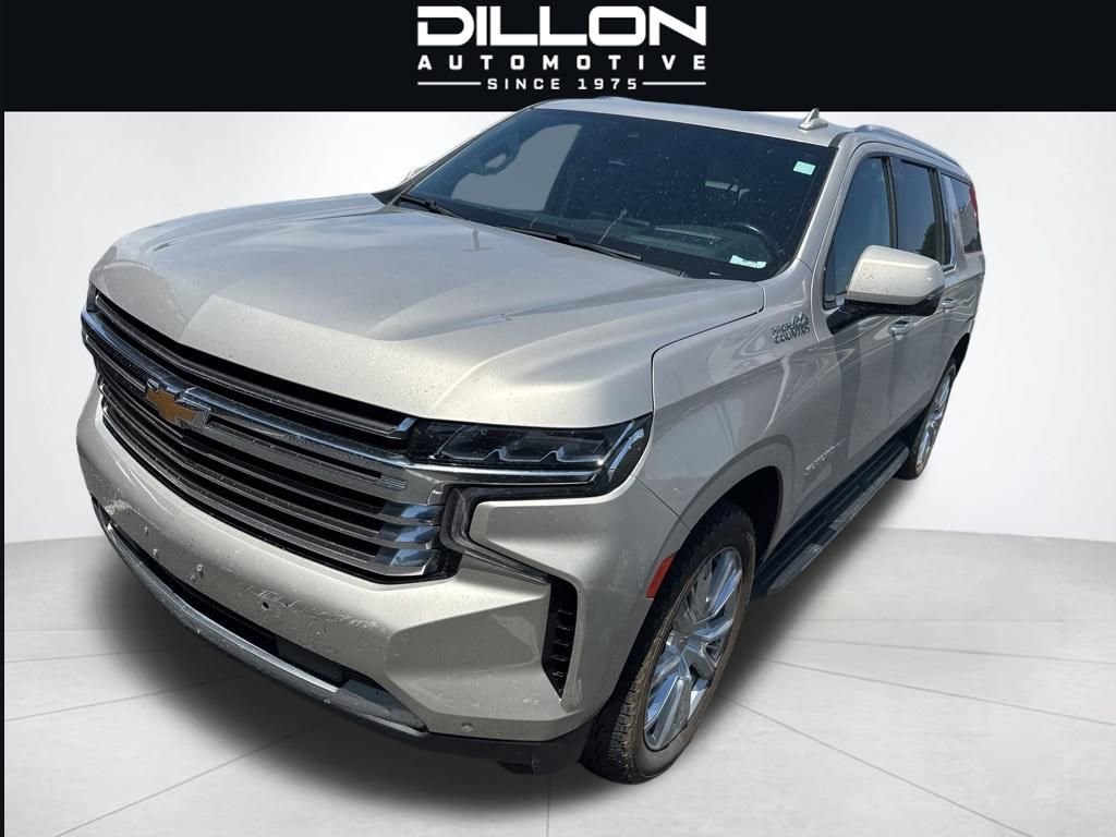 2024 Chevrolet Suburban 4WD 1500 High Country's photo