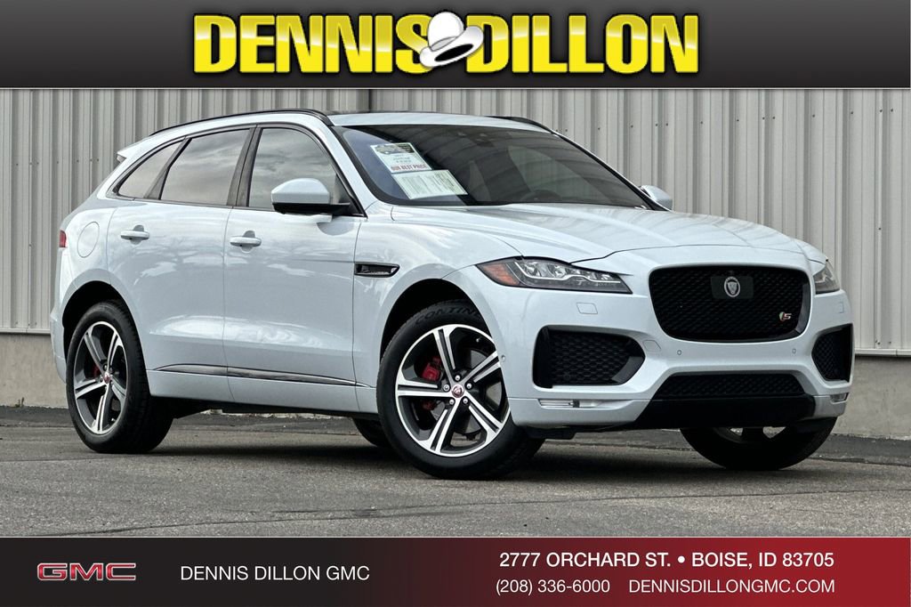 2017 Jaguar F-PACE S AWD's photo