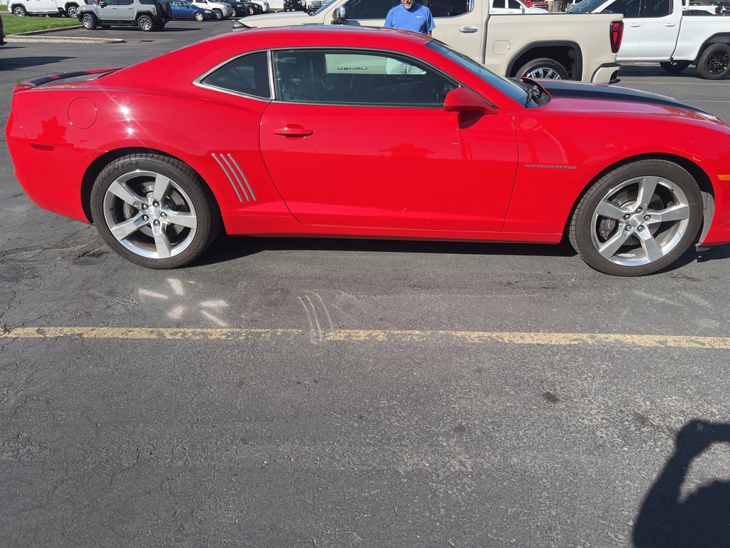 2010 Chevrolet Camaro 2SS photo 3