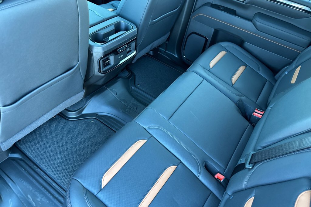 2026 GMC Sierra 3500HD AT4 - Photo 11