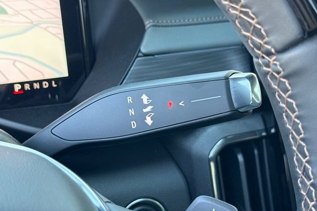 2026 GMC Acadia AT4 - Photo 22