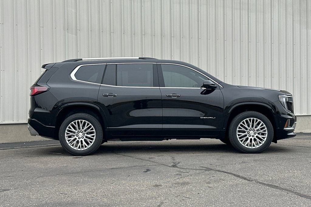 New 2026 GMC Acadia Denali SUV