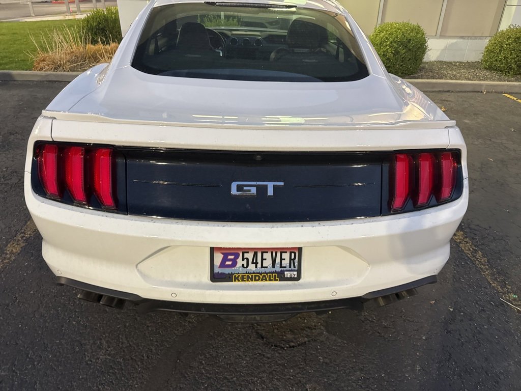 2022 Ford Mustang GT Premium photo 2