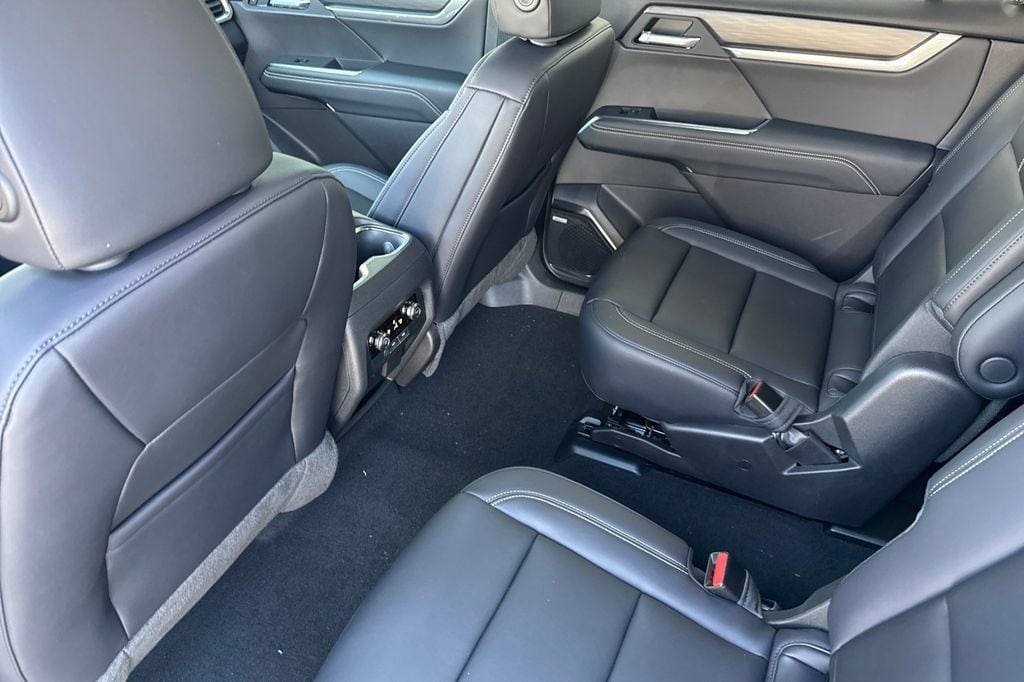 2027 GMC Acadia Elevation - Photo 14