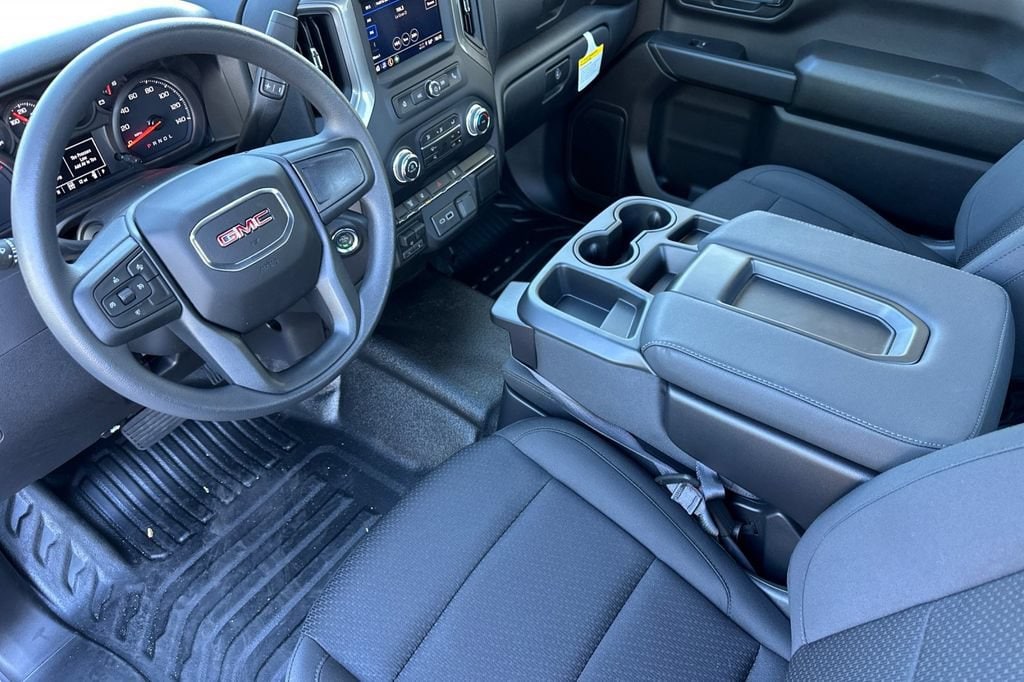2026 GMC Sierra 2500HD Pro - Photo 10