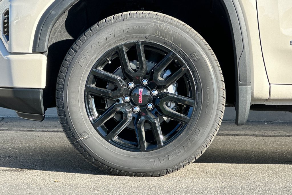 2026 GMC Sierra 1500 Pro - Photo 10