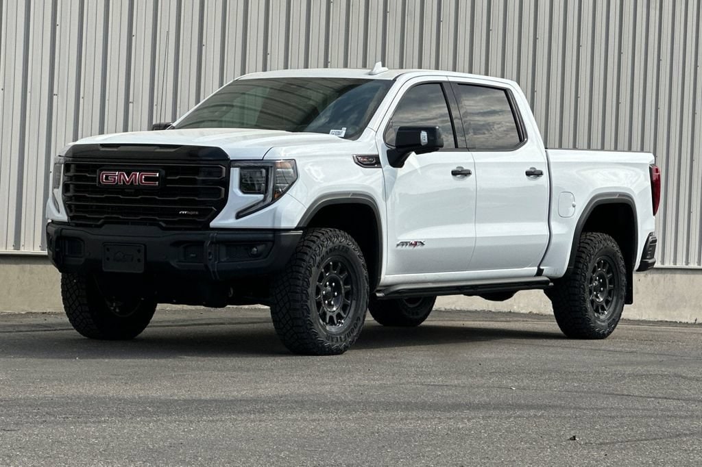 2026 GMC Sierra 1500 AT4X - Photo 11