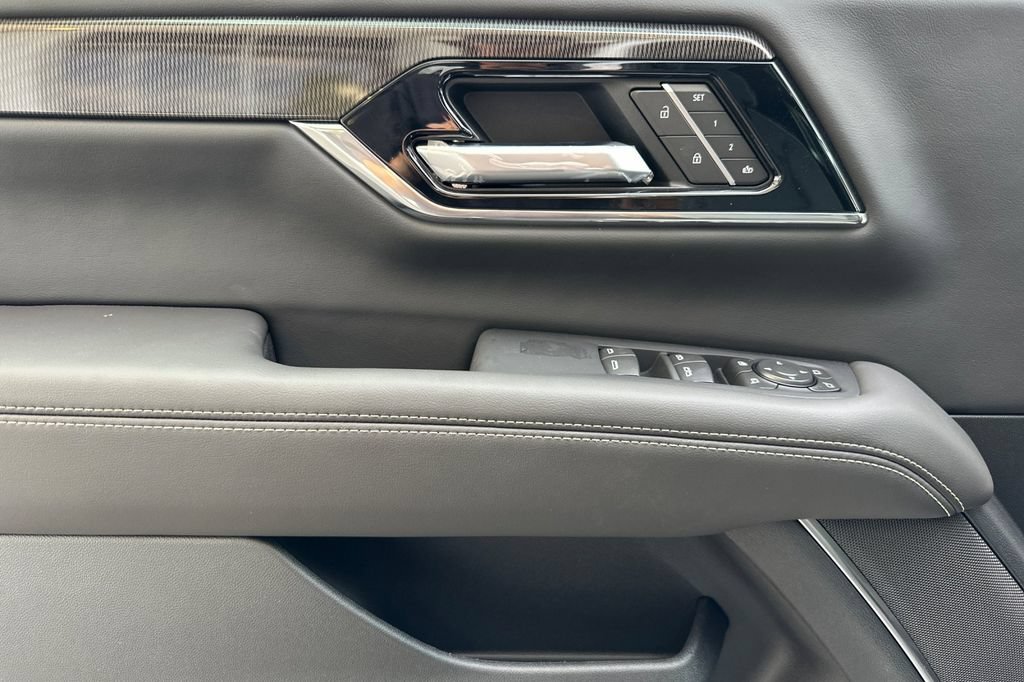 2026 GMC Yukon Elevation - Photo 11