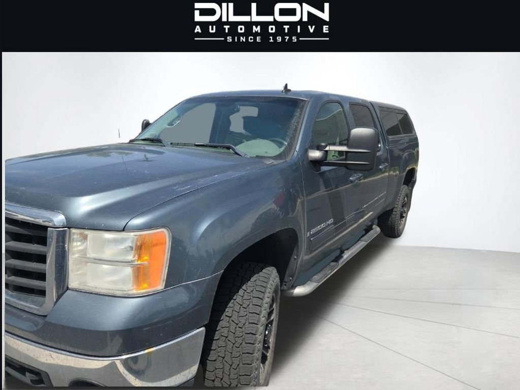 2007 GMC Sierra 4WD Crew Cab 6.5ft SLT's photo