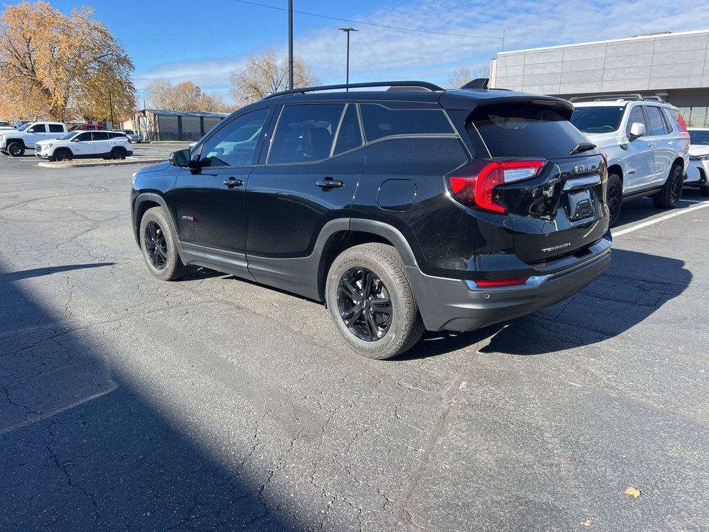 2022 Gmc Terrain AT4 photo 3