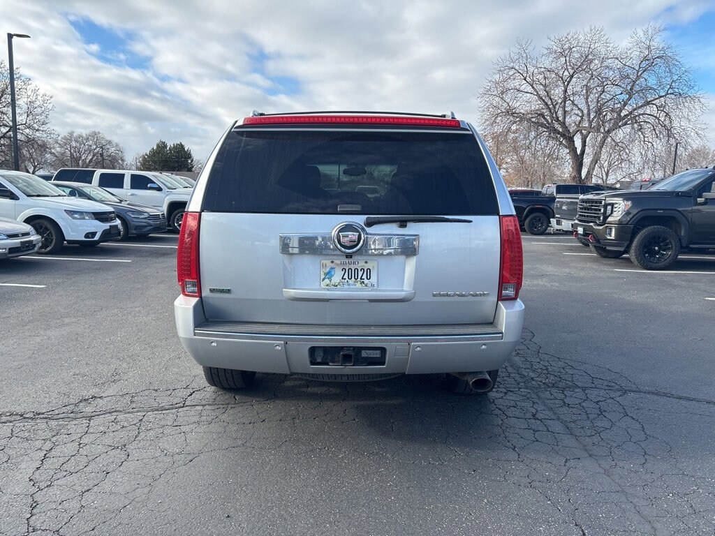Used 2012 CADILLAC Escalade Luxury SUV