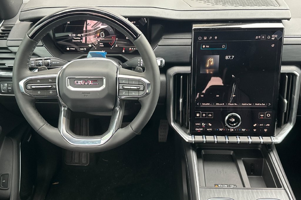2026 GMC Acadia Elevation - Photo 11