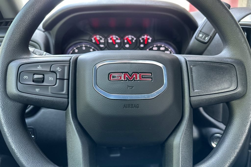 2025 GMC Sierra 2500HD Pro - Photo 16
