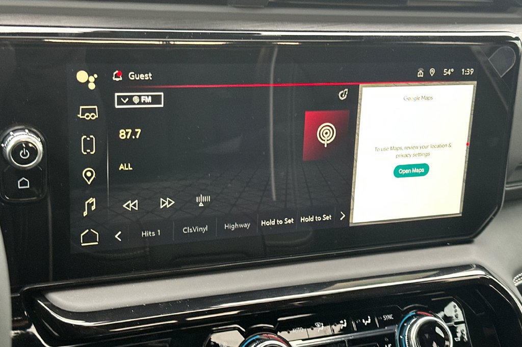 2026 GMC Sierra 1500 AT4X - Photo 14