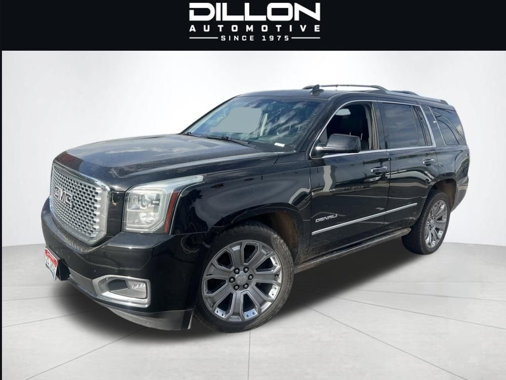2015 GMC Yukon 4WD Denali's photo
