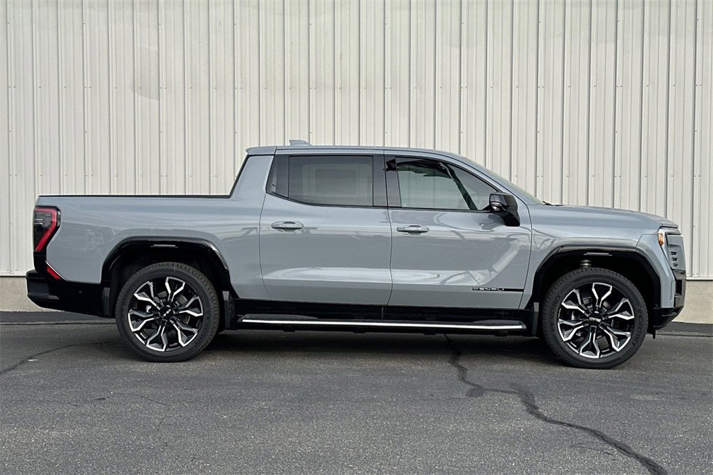 2025 Gmc Sierra EV Denali photo 4