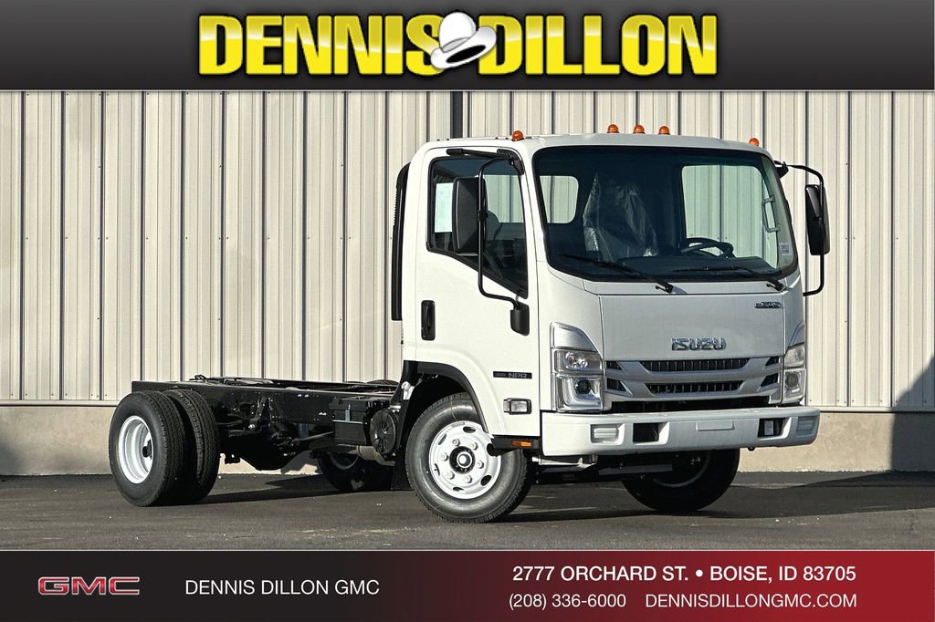 2024 Isuzu NPR-HD's photo