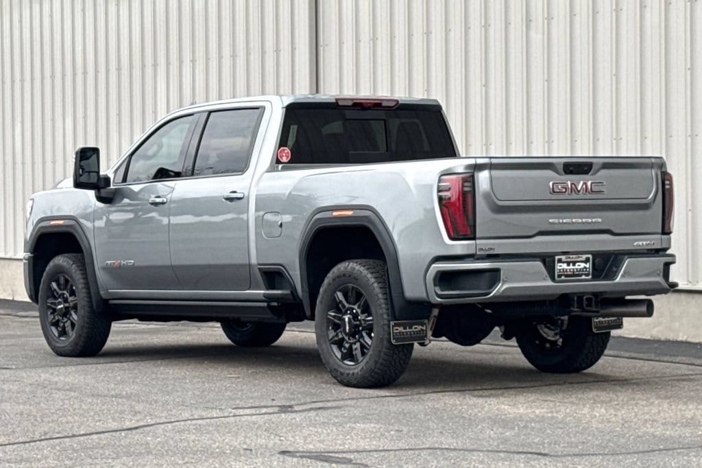 2026 GMC Sierra 2500HD AT4 - Photo 9
