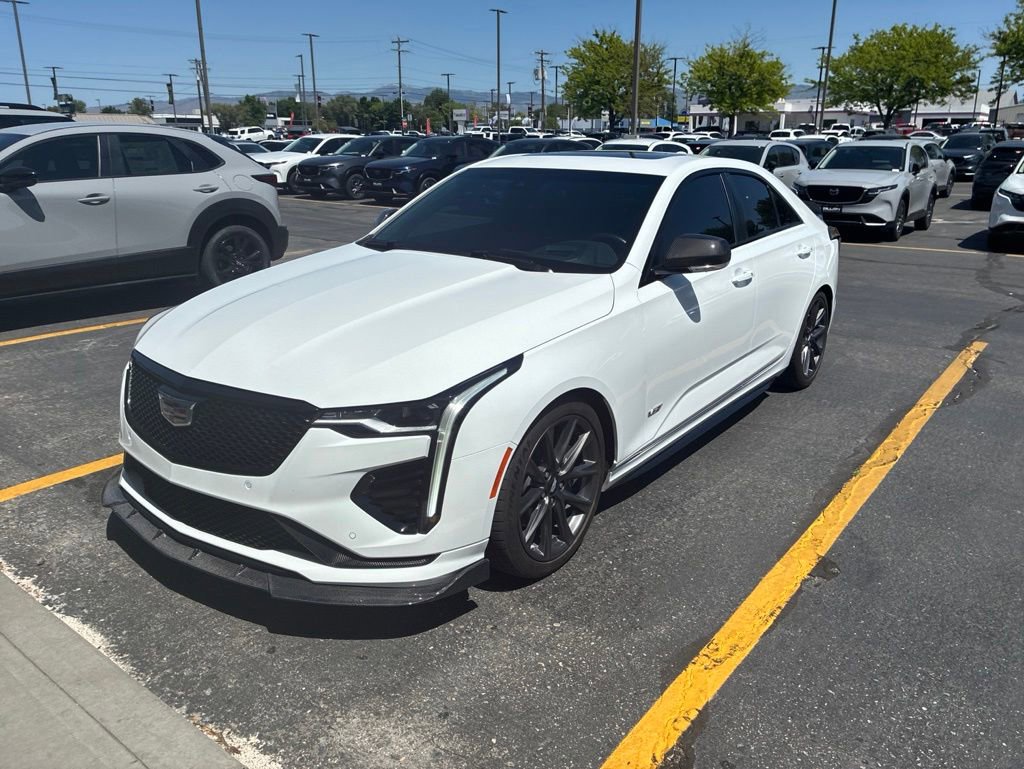 2022 Cadillac CT4 V-Series AWD's photo