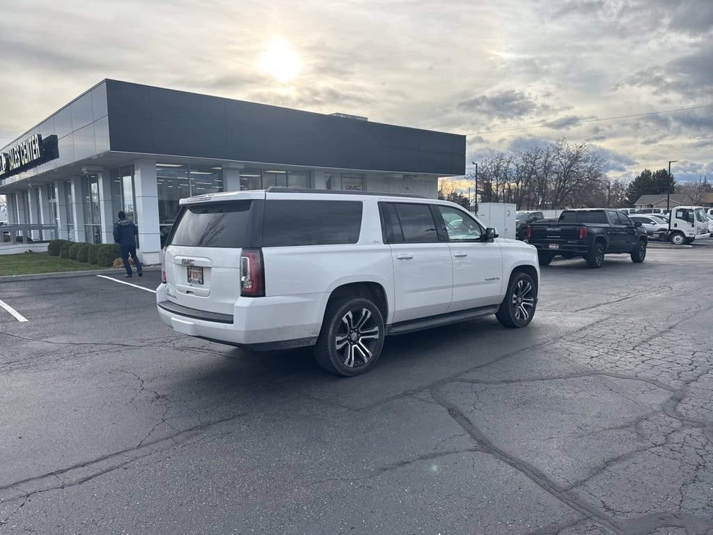 Used 2020 GMC Yukon XL SLT SUV