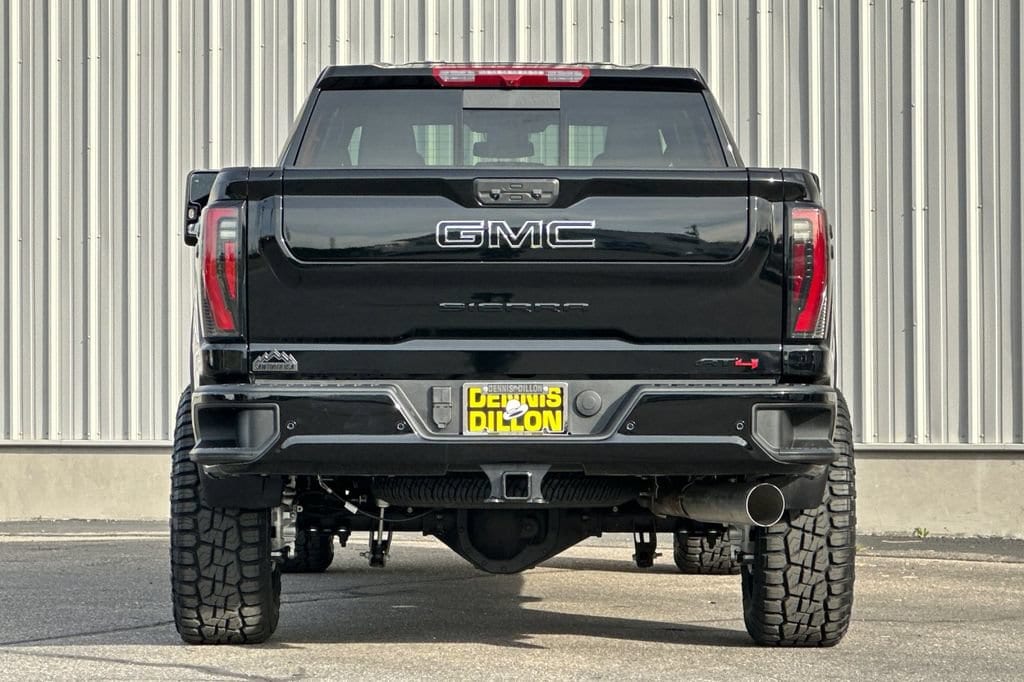 2026 GMC Sierra 3500HD AT4 - Photo 8