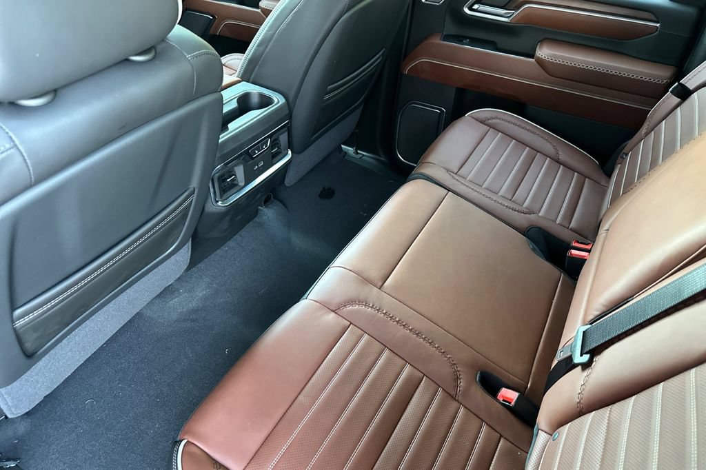 2026 GMC Sierra 3500HD Denali Ultimate - Photo 14