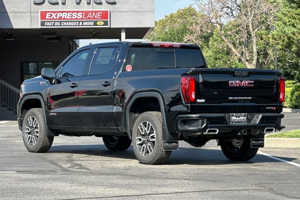 2026 GMC Sierra 1500 AT4 - Photo 9