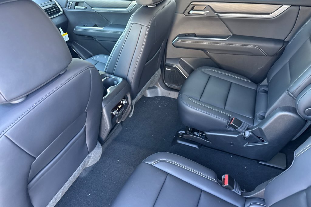 2027 GMC Acadia Elevation - Photo 14