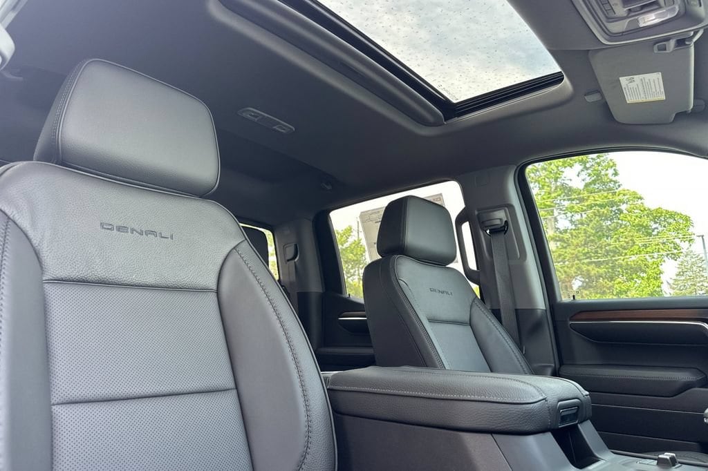 2026 GMC Sierra 1500 Denali - Photo 17