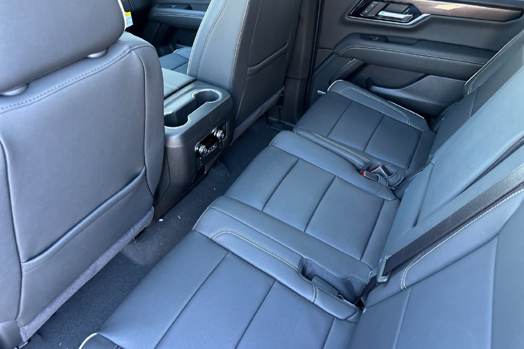 2027 GMC Yukon Elevation - Photo 14