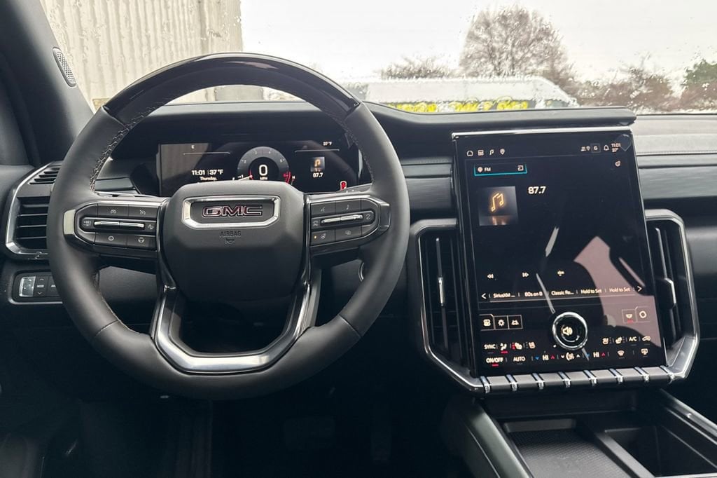2026 GMC Acadia AT4 - Photo 11