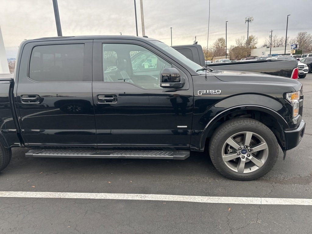 2017 Ford F-150 Lariat photo 3