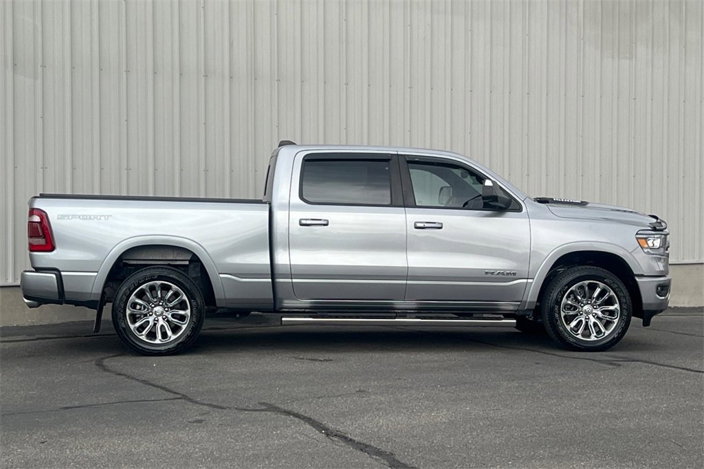 2022 Ram 1500 Laramie photo 3