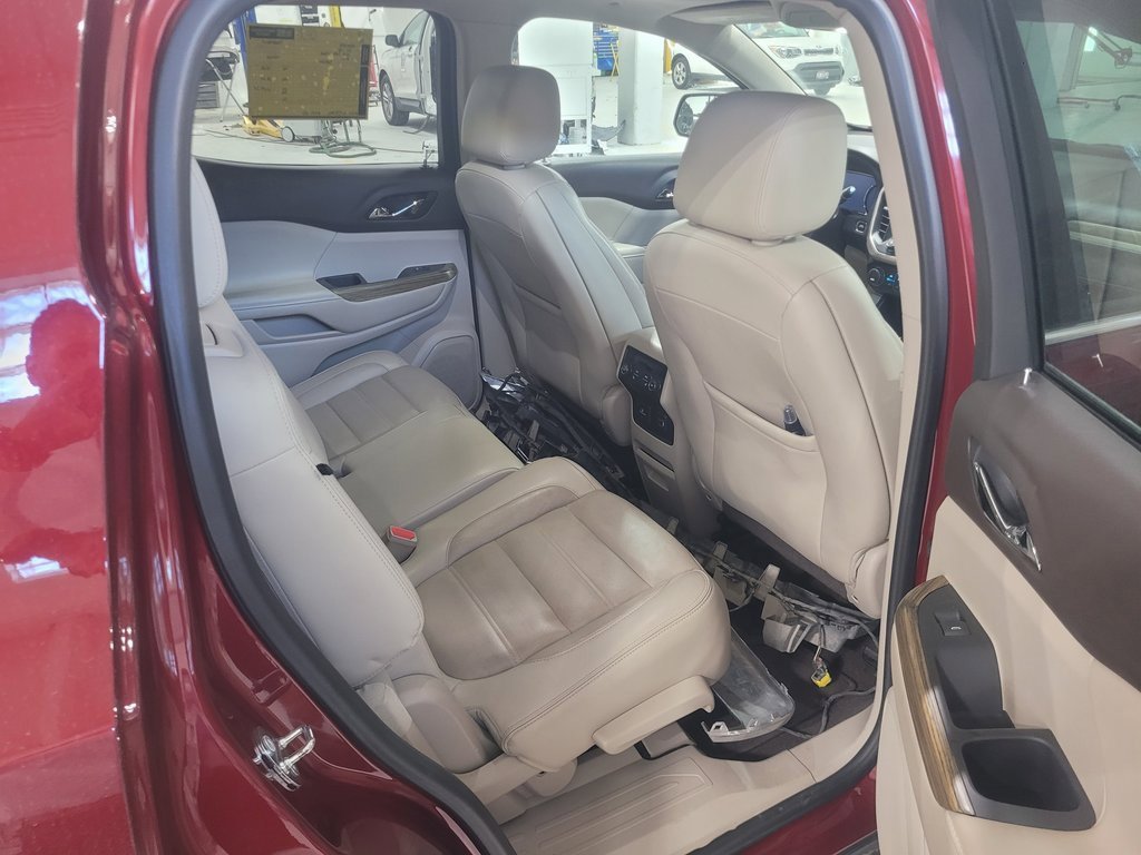 2018 Gmc Acadia Denali photo 3