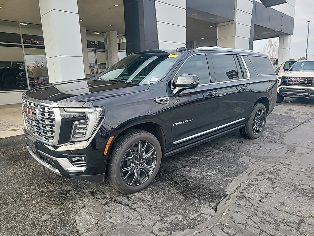 2025 GMC Yukon XL Denali's photo