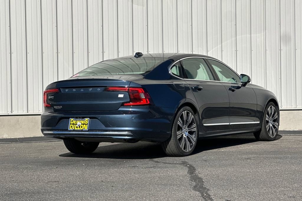 Used 2024 Volvo S90 Recharge Plug-In Hybr T8 Ultimate