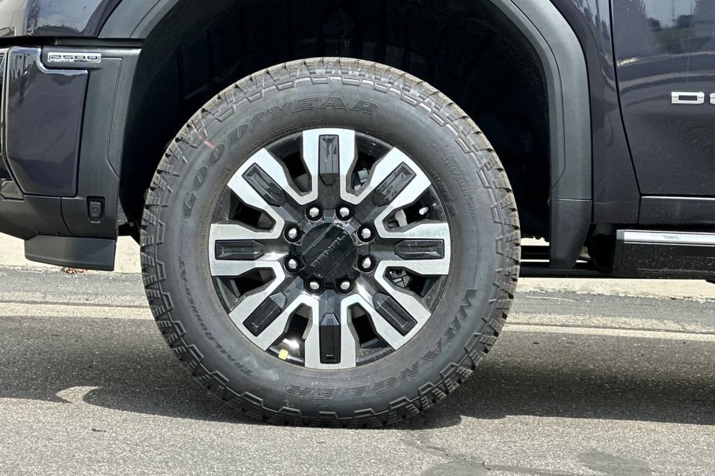 2026 GMC Sierra 2500HD Denali Ultimate - Photo 25