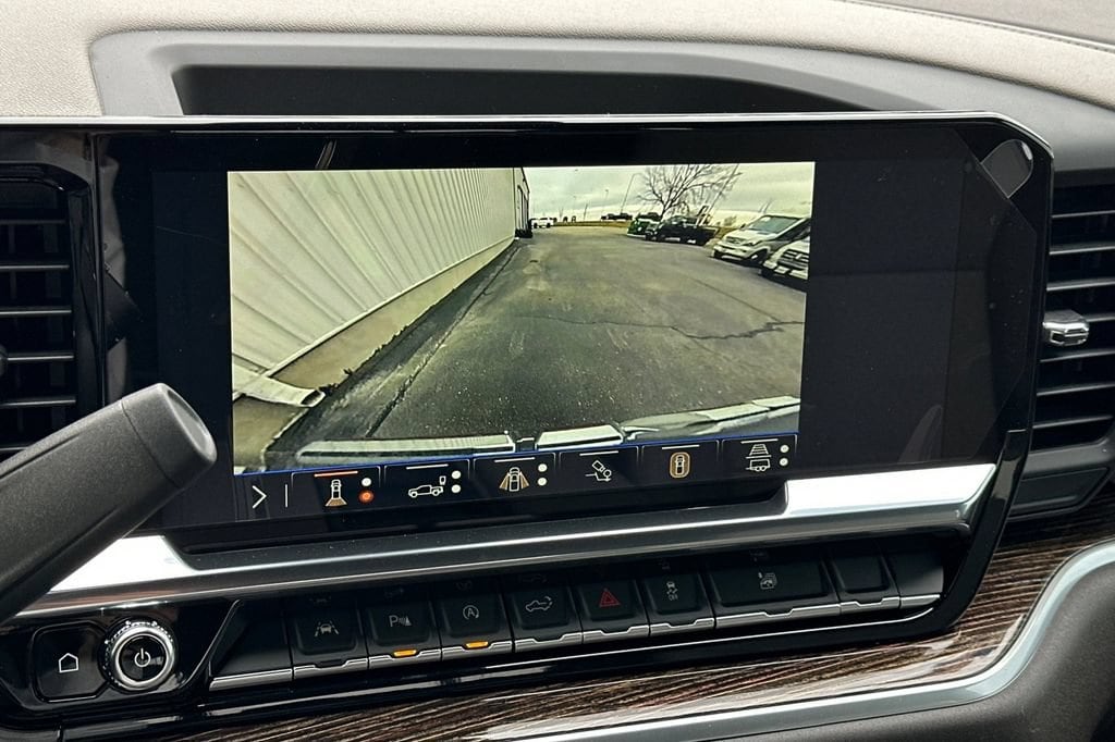 2026 GMC Sierra 1500 SLE - Photo 16