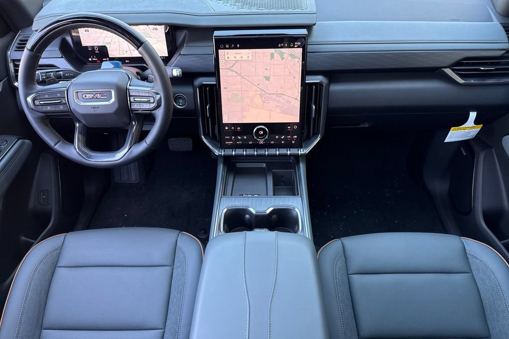 2026 GMC Acadia AT4 - Photo 13
