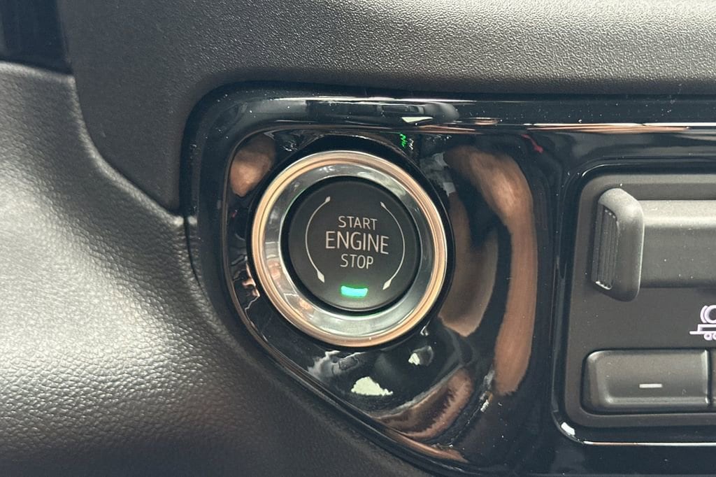 2026 GMC Sierra 1500 SLE - Photo 18