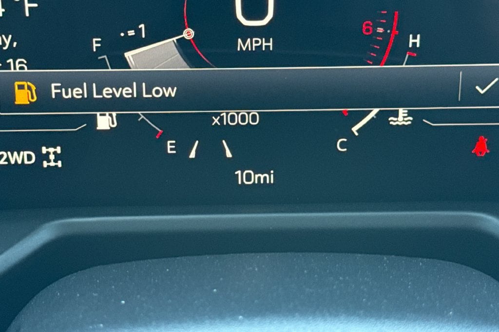 2027 GMC Acadia Elevation - Photo 31