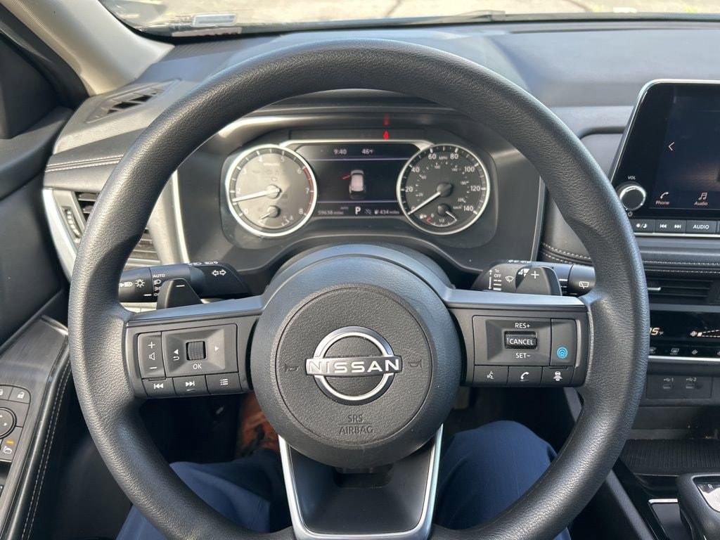 Used 2024 Nissan Rogue SV SUV