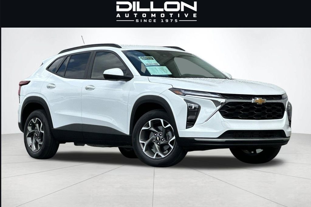 2025 Chevrolet Trax LT's photo