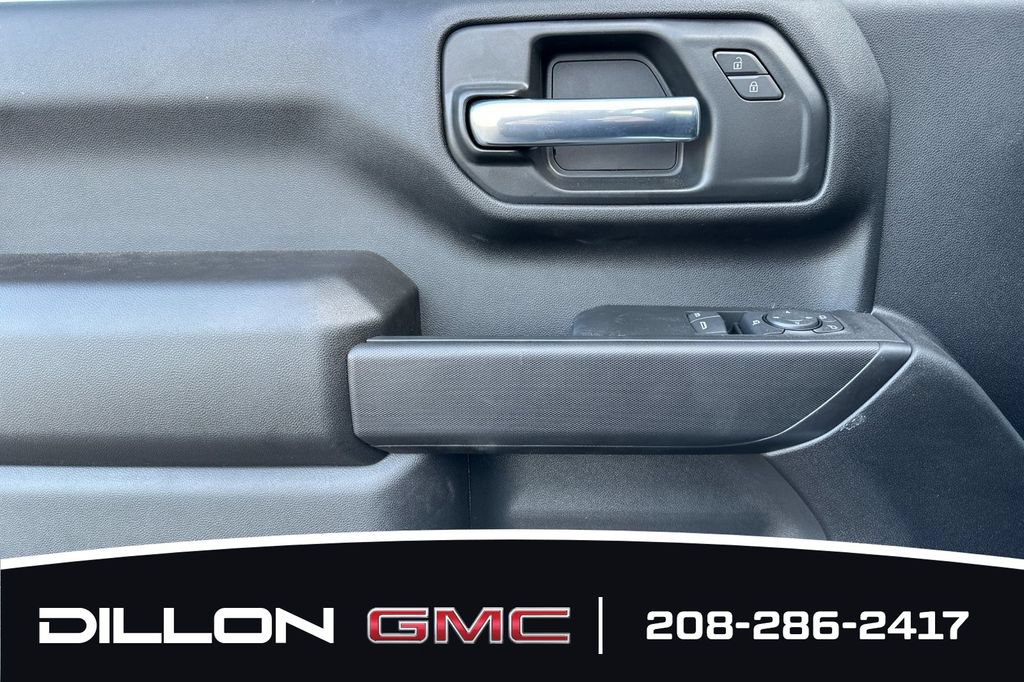 2025 GMC Sierra 2500HD Pro - Photo 8