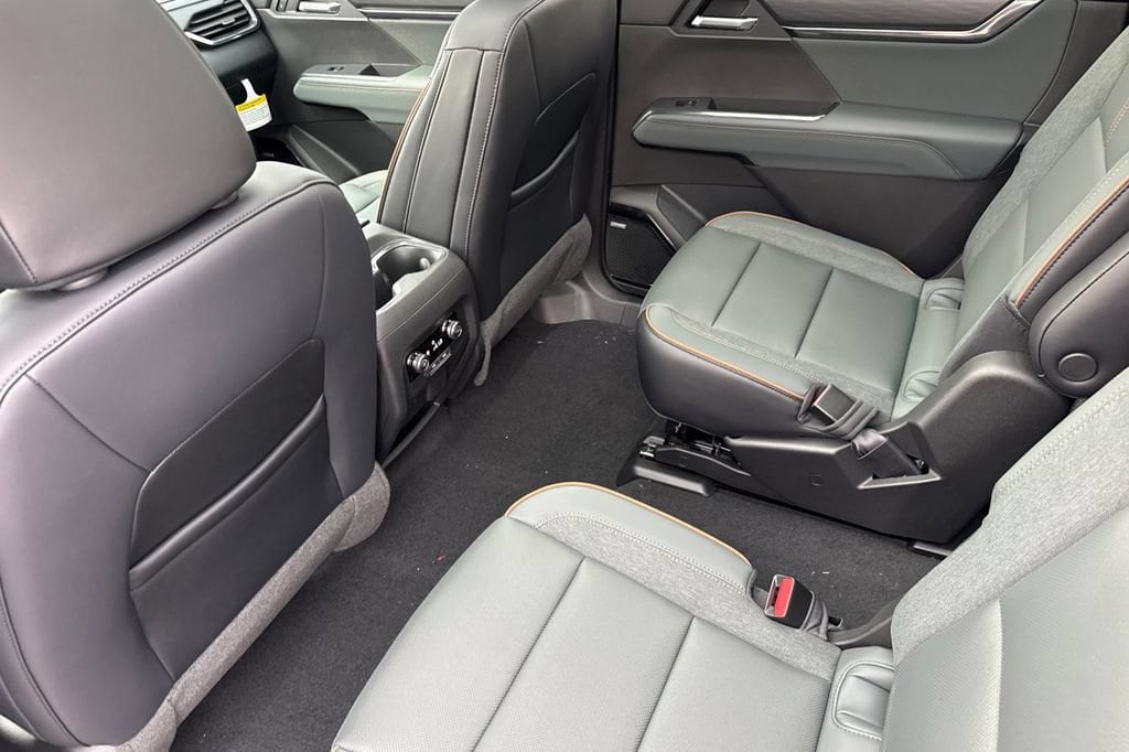 2026 GMC Acadia AT4 - Photo 12